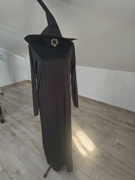 Strój czarnoksiężnik