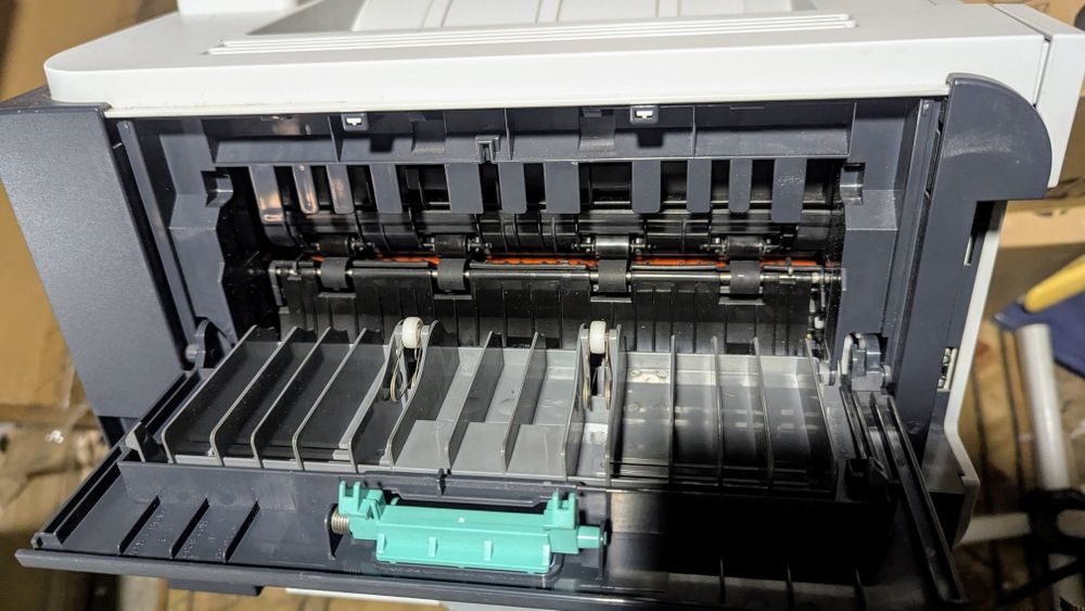 Принтер HP LJ P2055dn