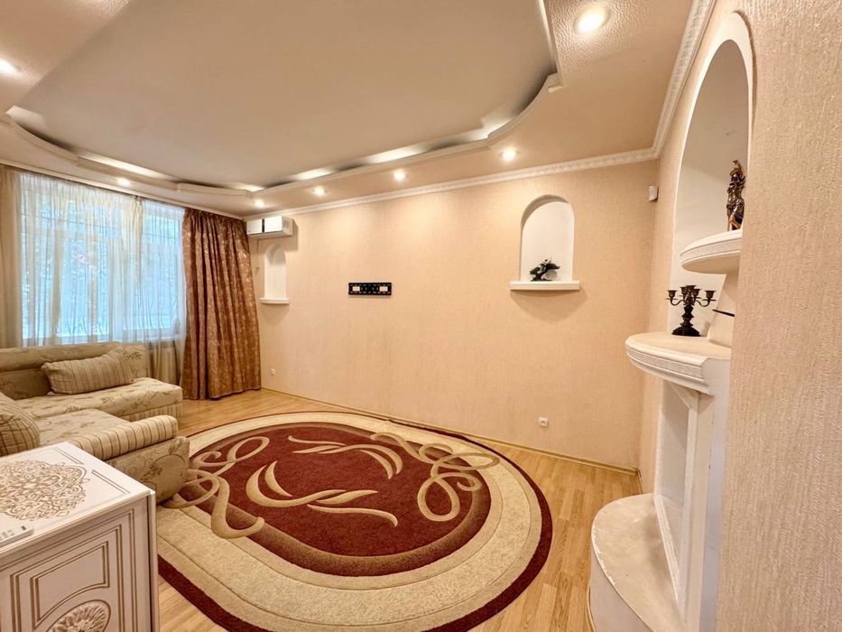 Продам 3х ком в центре ул.Мира