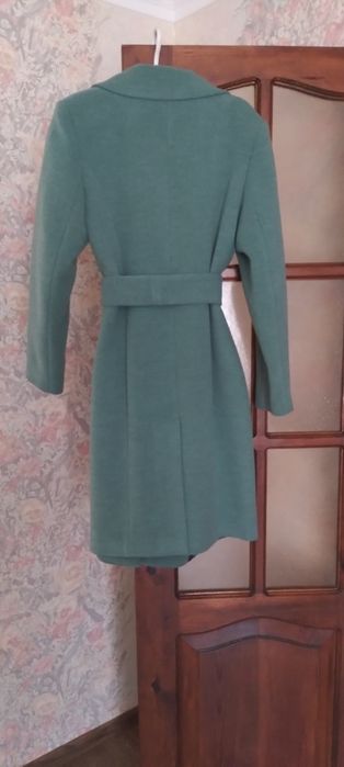 Продам пальто в гарному стані