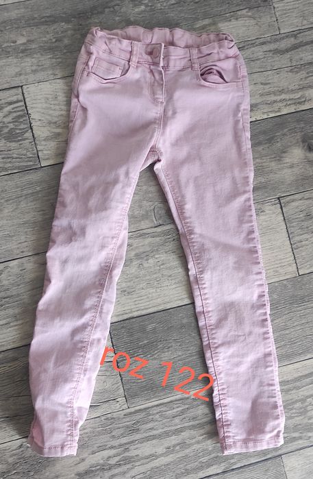 Spodnie roz  .122