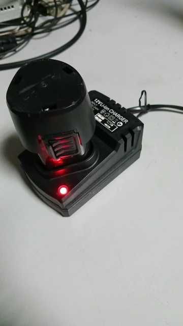 Зарядка аккумулятора шуруповерта 12в Зарядний пристрій для шуруповерта