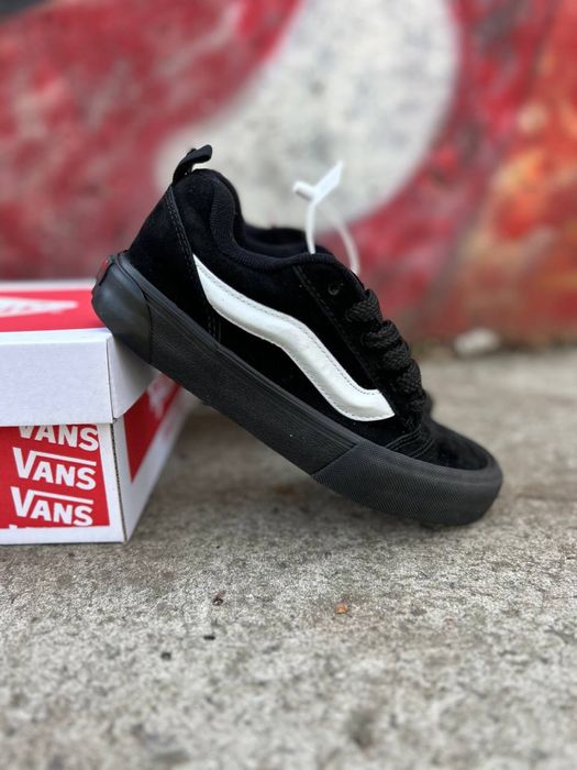 Жіночі кеди, женские кроссовки Vans KNU skool black white