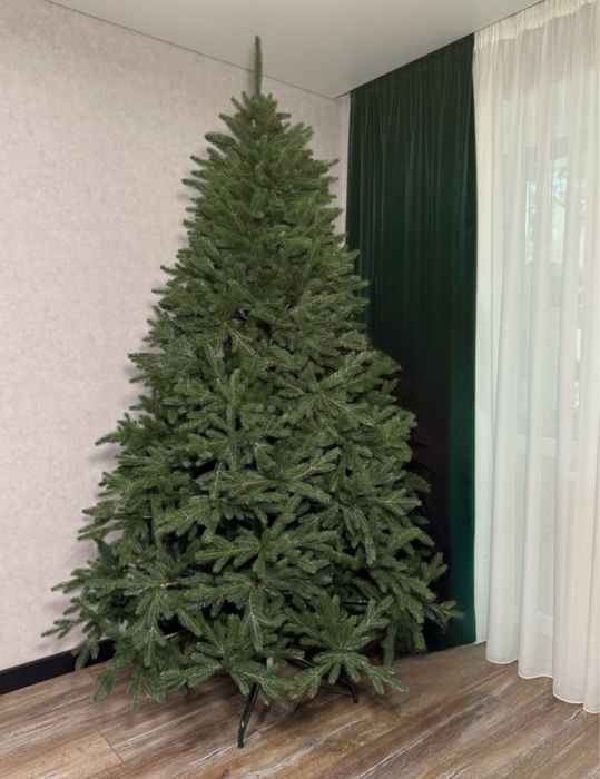 Штучна  лита ялинка Ялинка лита Альпійська, Віденська, Ковалівська.Сіга Груп. Siga Group