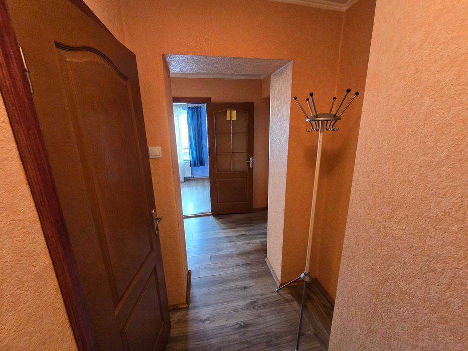 Здається 3-кварт по вул.Волошкові в р-ні Олієжир комбінат,читайте опис