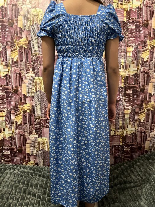 Сукня в чудовому стані, розмір 46.