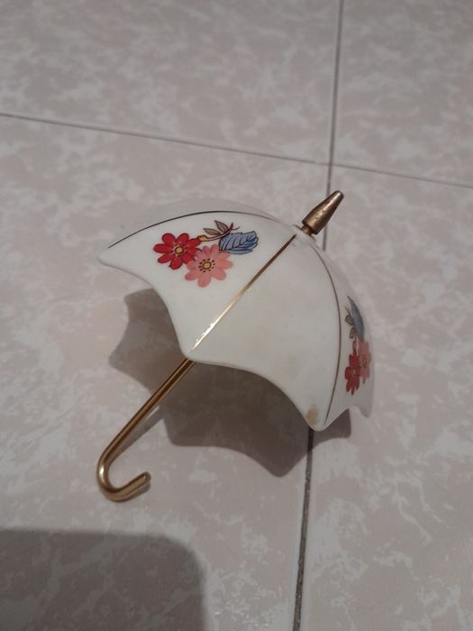 Biblô chapeu de chuva