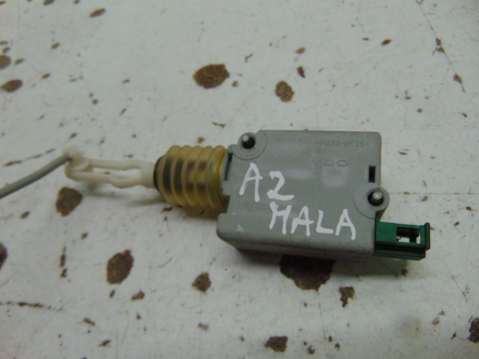 Audi A2 motor fecho central