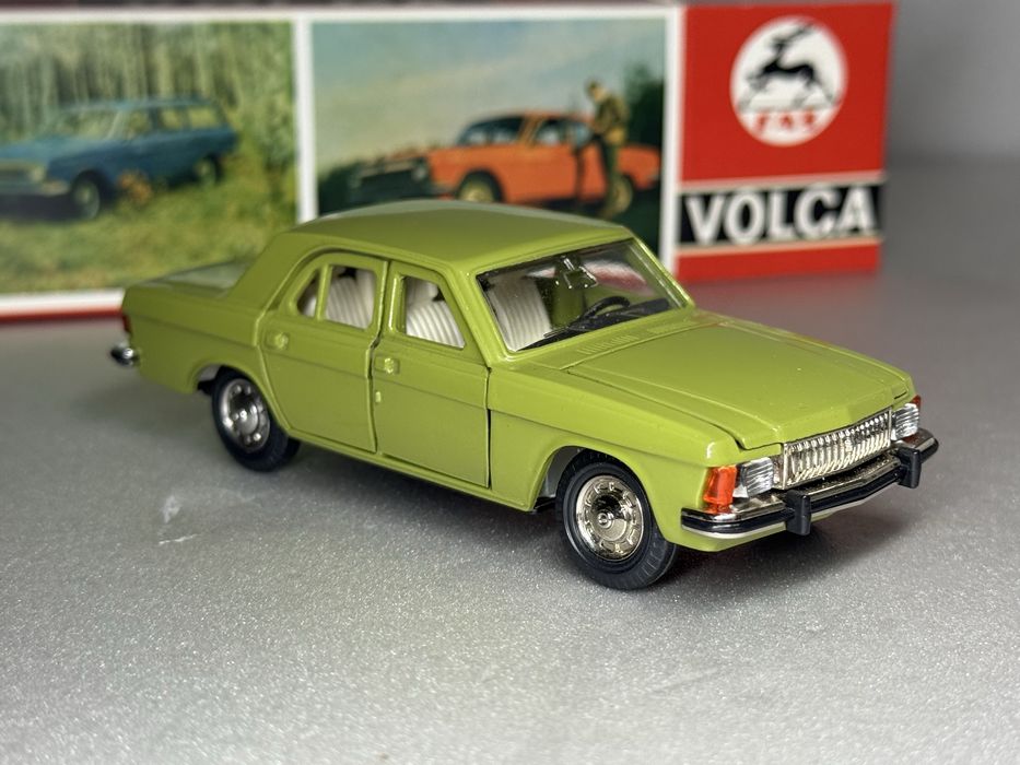 Газ 3102 Волга сделано в ссср модель автомобиля 1:43 фисташковая