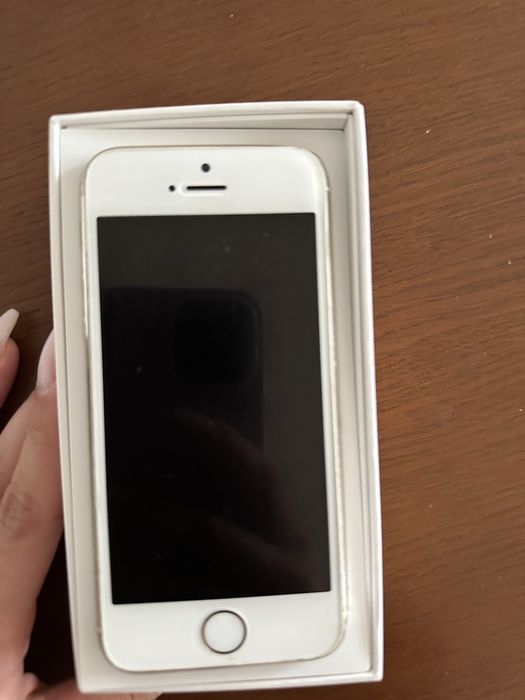 Iphone 5s dourado 16gb