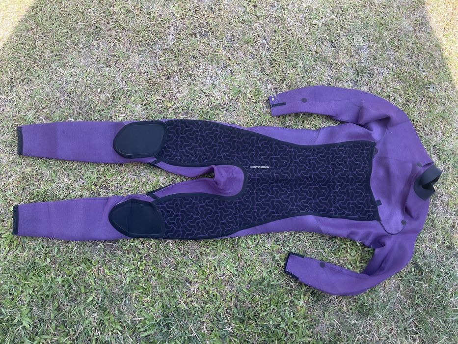 Fato de Surf Billabong 3/2mm tamanho L (como novo)