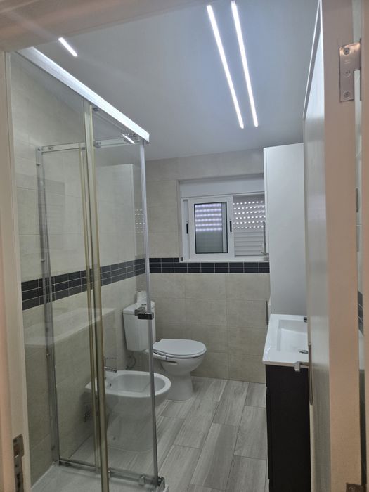 Arrendo apartamento T3 no Feijo
