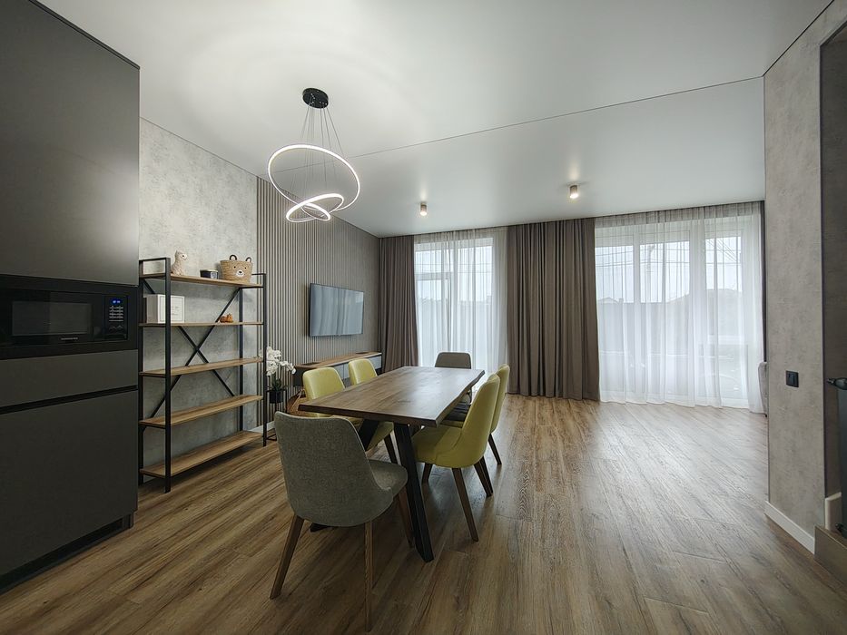 Таунхаус з ремонтом!