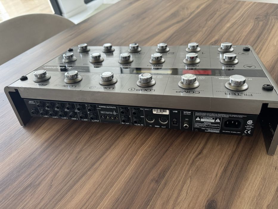 Pedaleira de Guitarra - G System da TC Eletronics