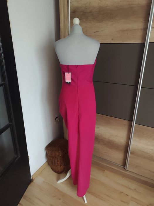 Różowa sukienka gorsetowa z marszczeniem r.42