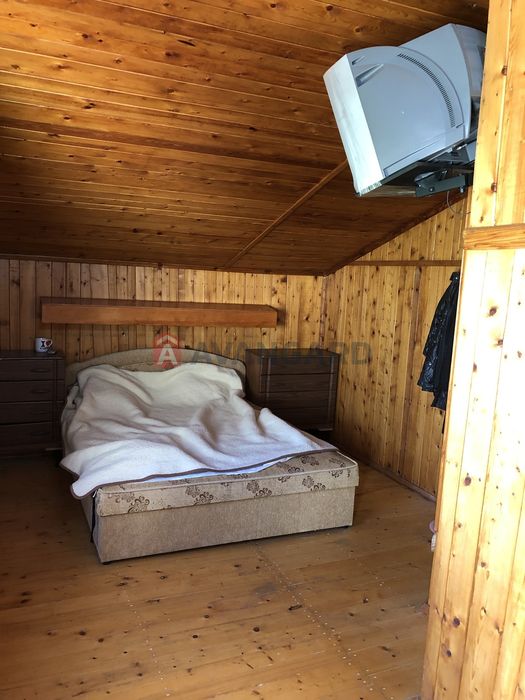 Продаж будинку в Обухівці зі своїм озером, ліс річка. 120000 $