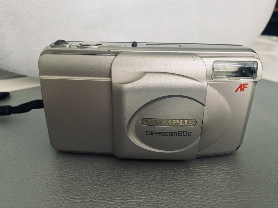 Olympus Superzoom 80G.