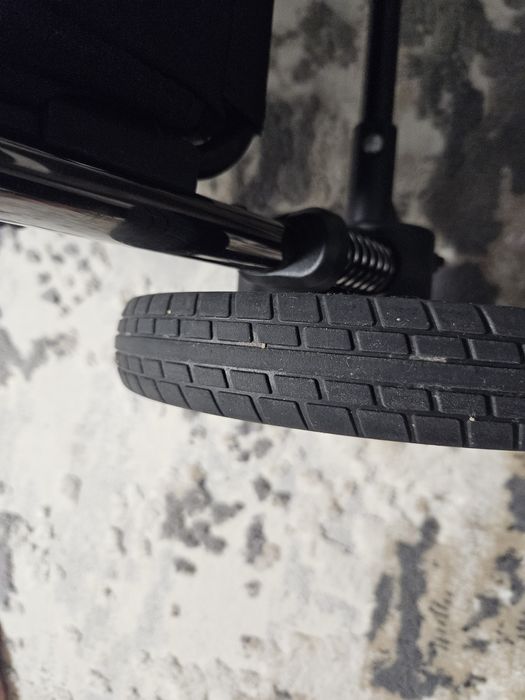 Продам коляску CARRELLO Bravo