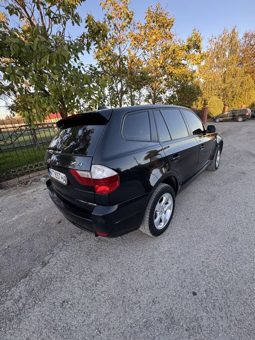 BMW X3 E83     2.0d    Повний привід xDrive
