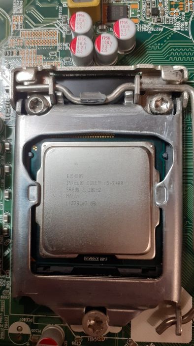 Материнская плата HP Compaq 8200 Elite CMT (LGA 1155) + Intel Core i5-2400