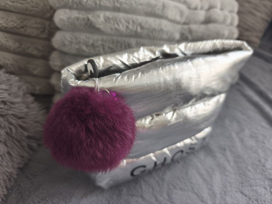 Kosmetyczka duża Ghost