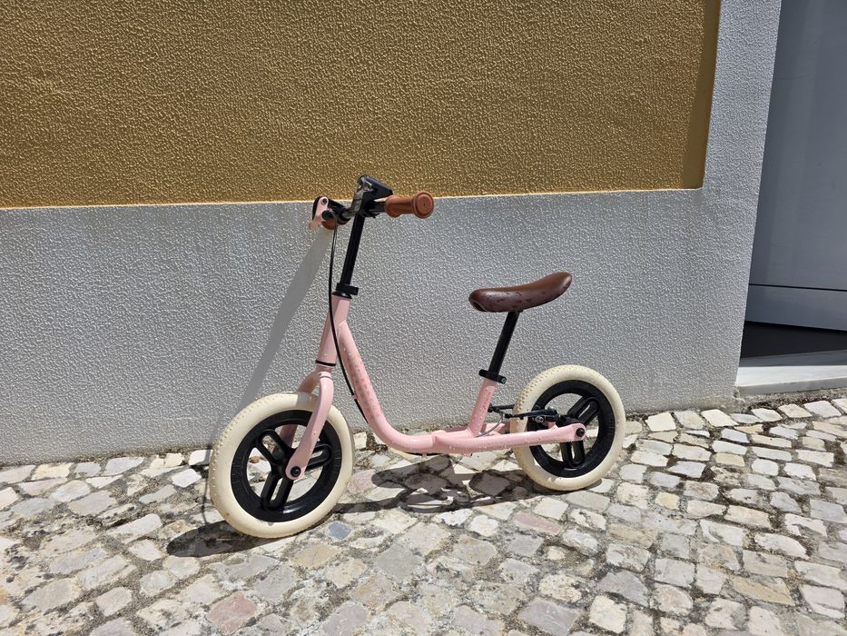Bicicleta de Aprendizagem ​Bicicleta de Equilíbrio Decathlon (Rosa/Vintage) – Transição Sem Rodinhas!