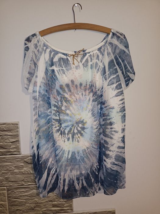 Bluzeczka w ciekawy print