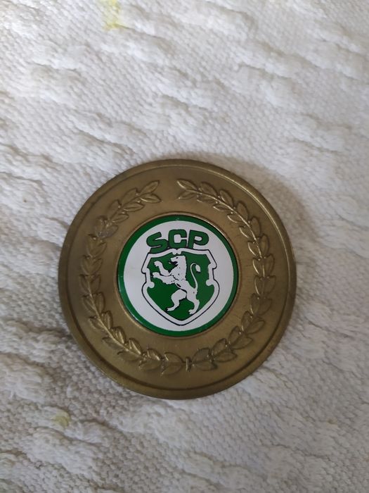 Vários medalhas.426021171234099206