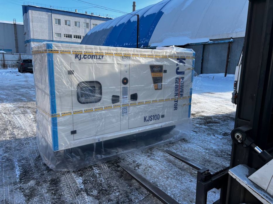 Промисловий дизель генератор 44кВт