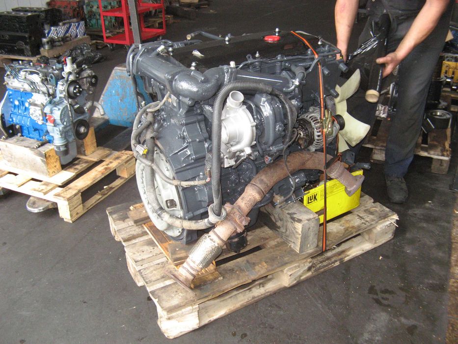 Silnik  do koparki JCB   naprawa  remont