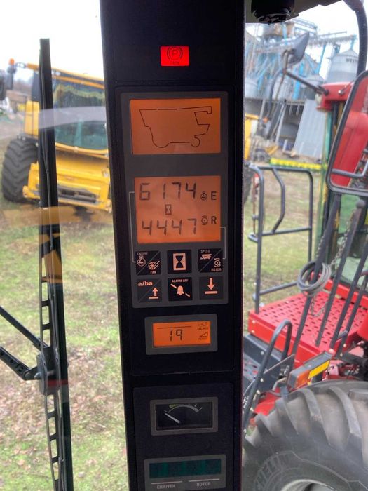 Комбайн Case IH 2388Е