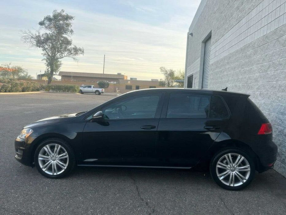 Volkswagen Golf SE      2015