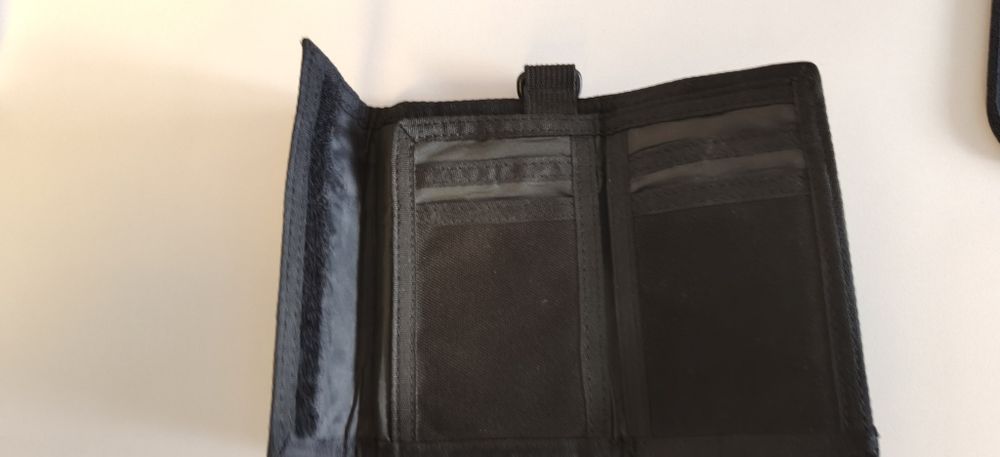 Portfel męski sprandi

Duży portfel męski szary