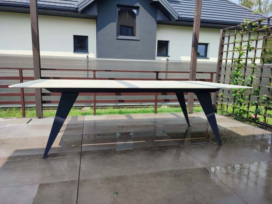 Stół kamienny stalowy solidny