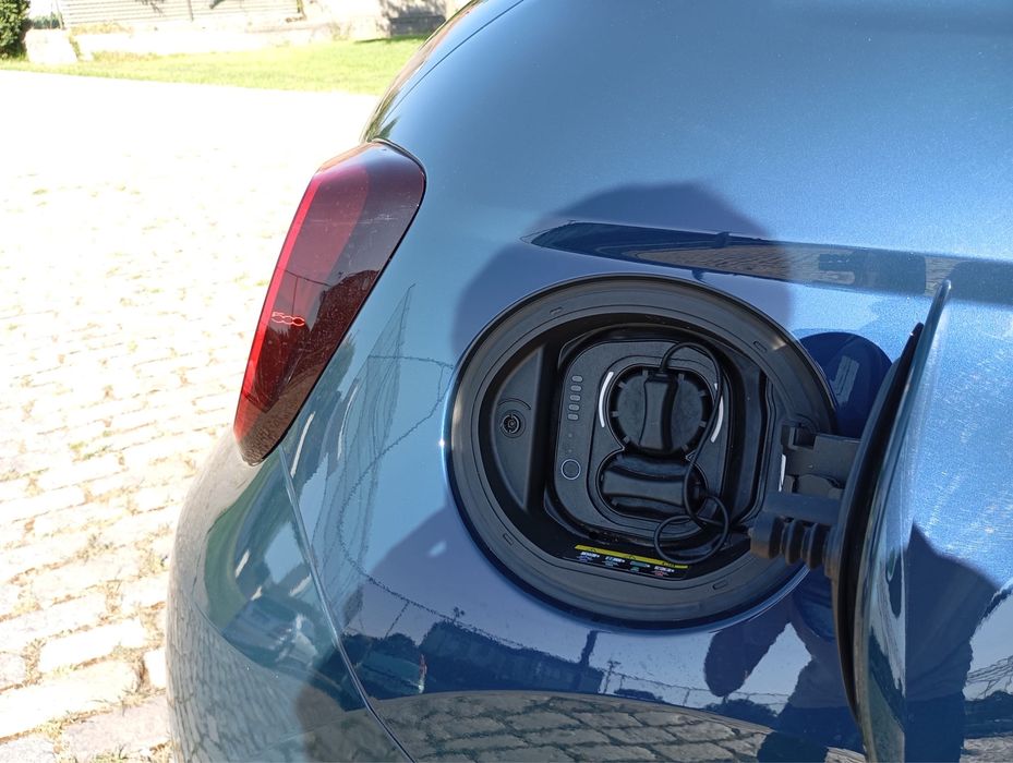 Fiat 500e 42kWh Icon