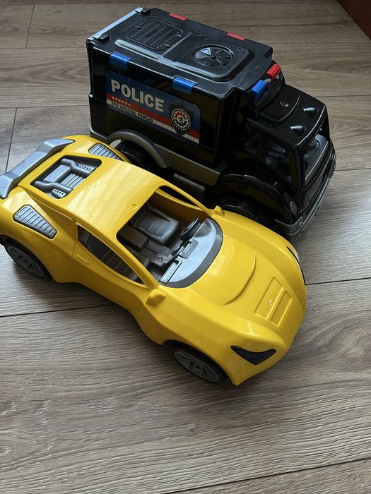 Машинки великого розміру