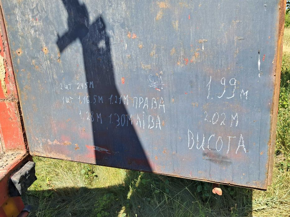 Ворота на полуприцеп зерновоз бортовий висота 2м ширина 2.5м (2.45м)