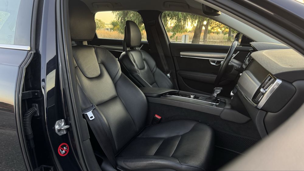 Volvo V90 D4 2.0D 190Cv Momentum Plus GearTronic
