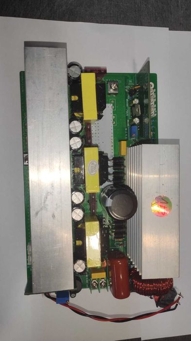 Інвертор 1000W (пік 1500W) чистий синус 24V/220V