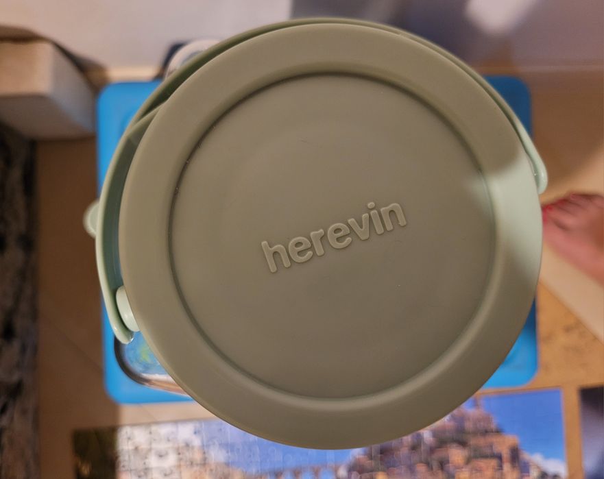 Dzbanek z kranikiem 3 l.