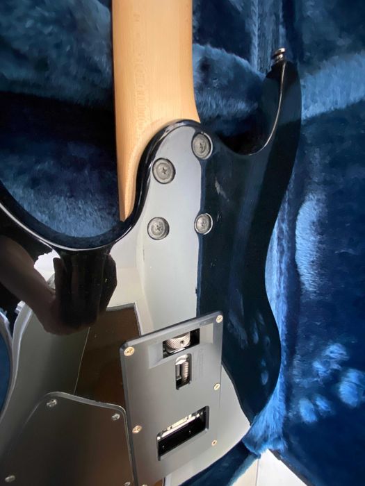 Guitarra IBANEZ S7320 - 7 cordas