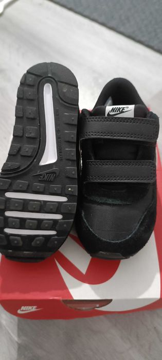 Ténis Nike MD valiant