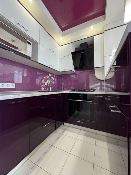 Готова квартира з меблями та технікою! Стрілецька набережна