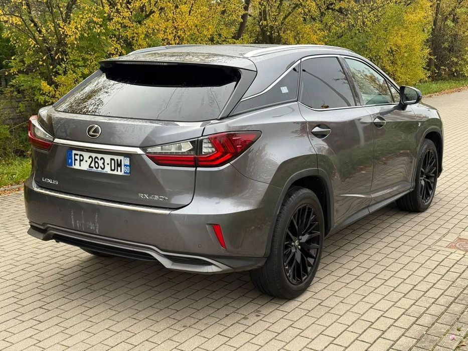 Lexus RX Europa.  Wersia F Sport