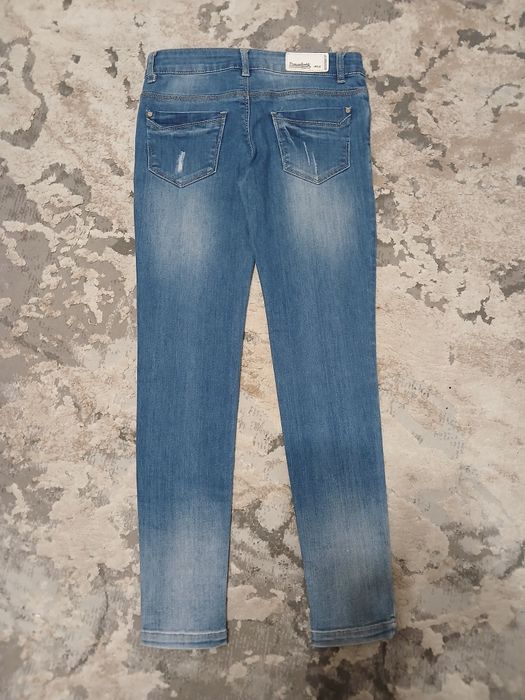 джинси, джинсова  спідниця.