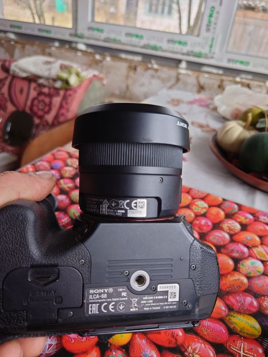 Sony a68+ 2 обєктиви