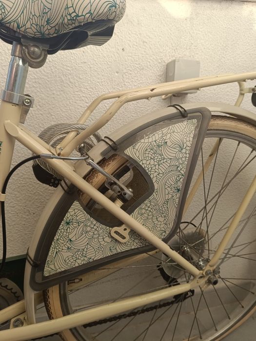 Bicicleta tipo Pasteleira Berg