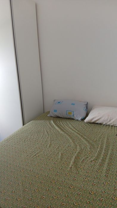 Quarto arrenda-se