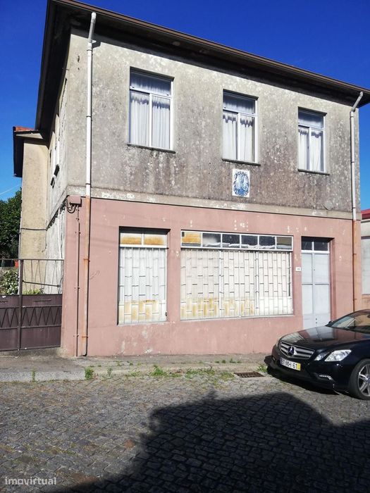 Moradia T3 (com 2 utilizações independentes)