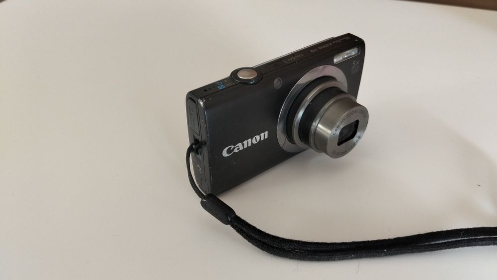 Câmara fotográfica Canon A2300 HD